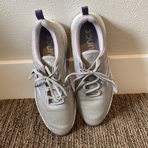 adidas women’s response bounce golf shoes